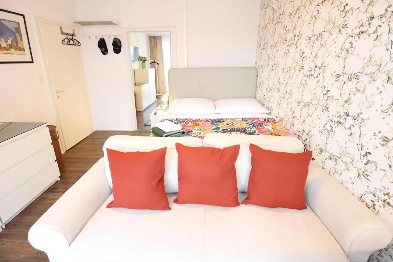 Cozy-City-Central Apartment Düsseldorf