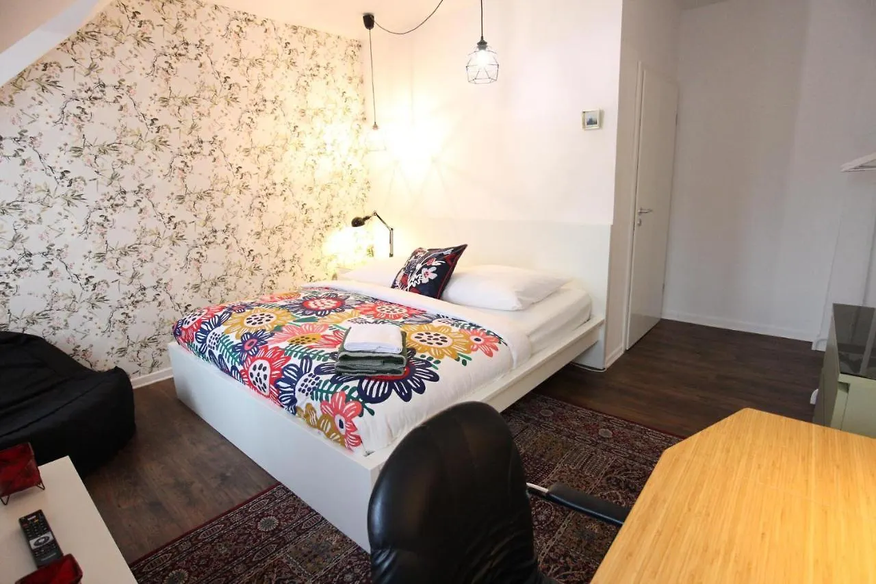 Cozy-City-Central Apartment Düsseldorf