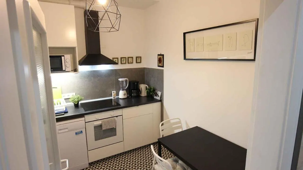 Cozy-City-Central Apartment Düsseldorf