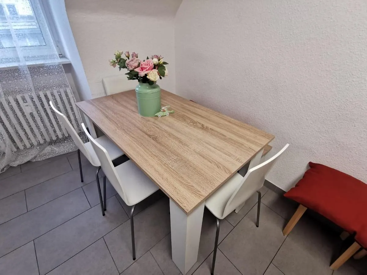 Cozy-City-Central Apartment Düsseldorf